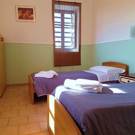 Il Casale Hotel Milazzo Luaran gambar