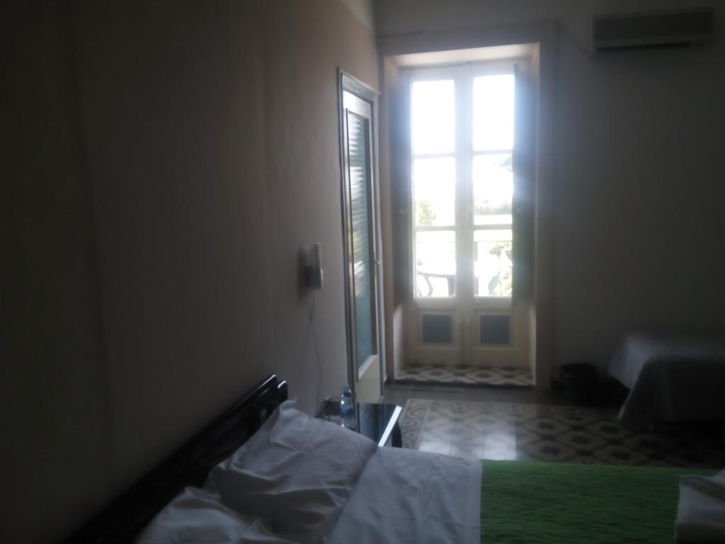 Il Casale Hotel Milazzo Luaran gambar