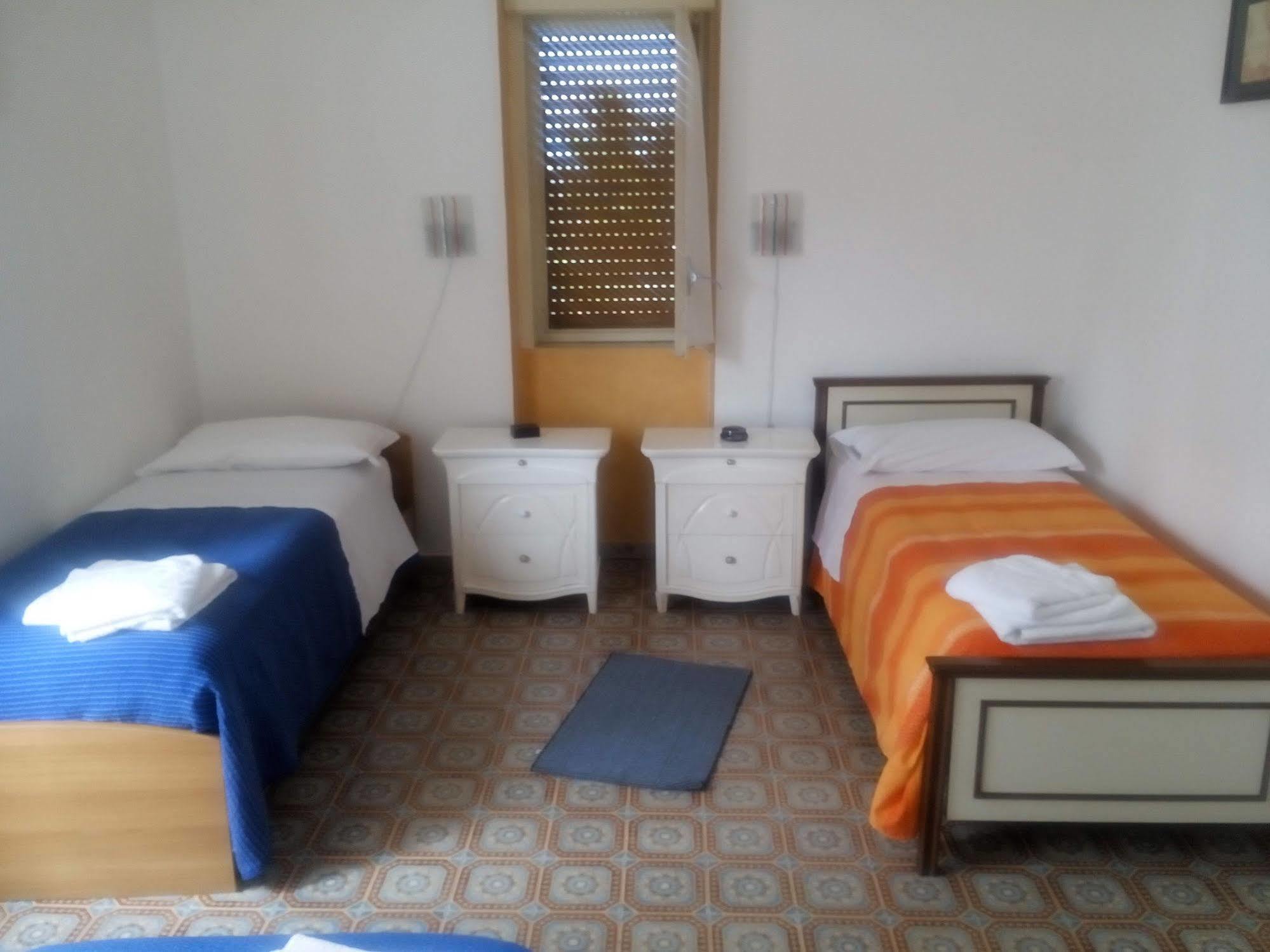 Il Casale Hotel Milazzo Luaran gambar